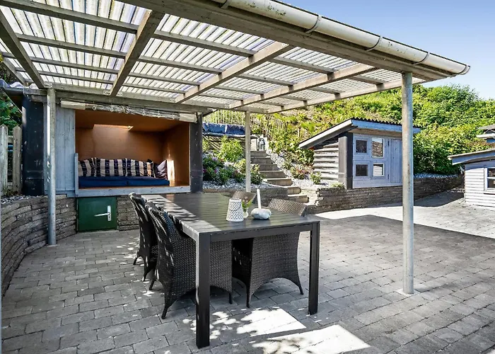 Lovely In With Kitchen Ferienhaus *